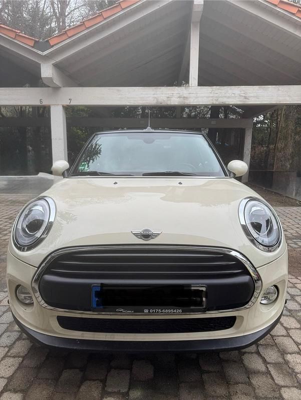 Gebraucht Mini Cooper Cabriolet 101 PS (74 kW) 2018 Weiß Cabrio