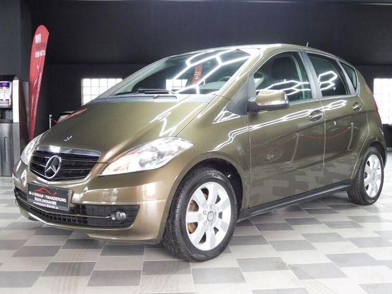 Gebraucht Mercedes A150 199 PS (146 kW) 2009 Braun Kleinwagen