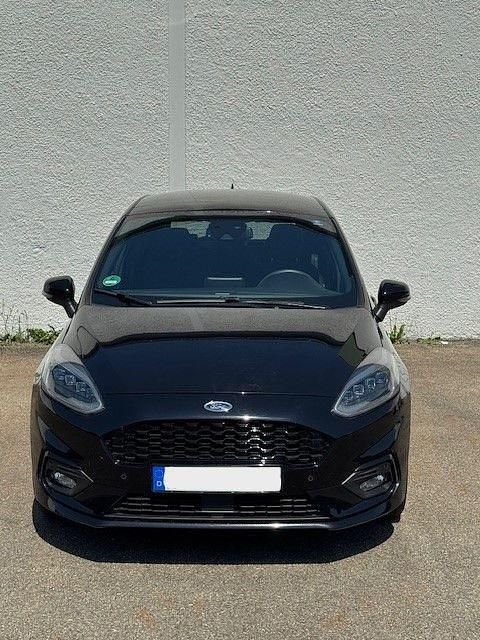 Schwarz Gebraucht 2020 Ford Fiesta ST-Line X Kleinwagen | 13.500 € (Fairer Preis) - Bild 1/4