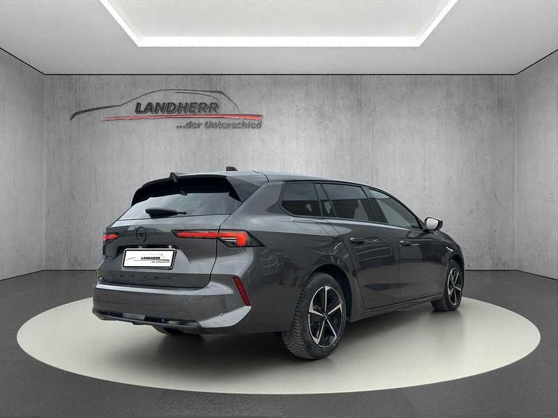 Gebraucht Opel Astra 131 PS (96 kW) 2024 Grau Kombi