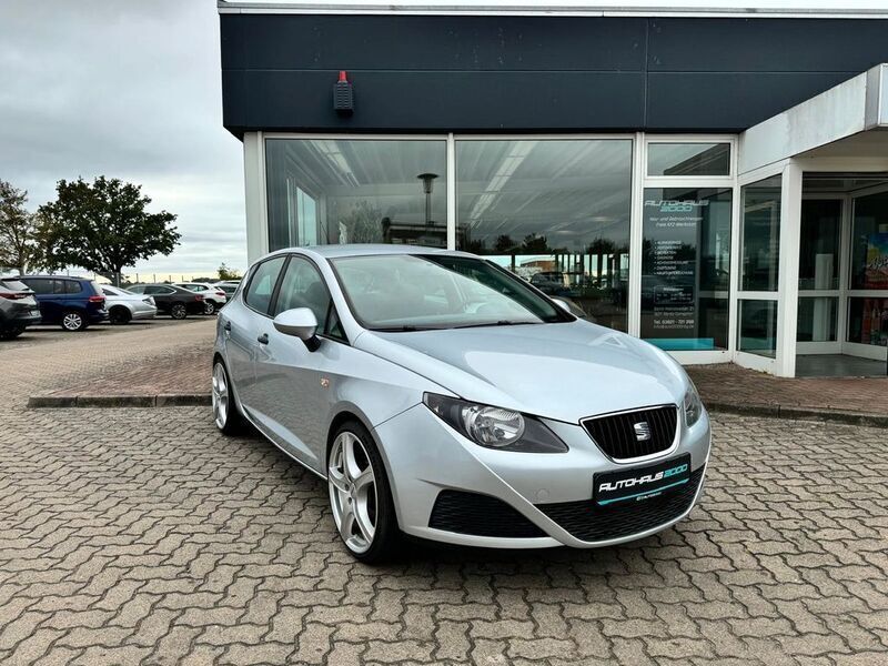 Grau Gebraucht 2008 Seat Ibiza Reference Kleinwagen | 4.990 € - Bild 1/4