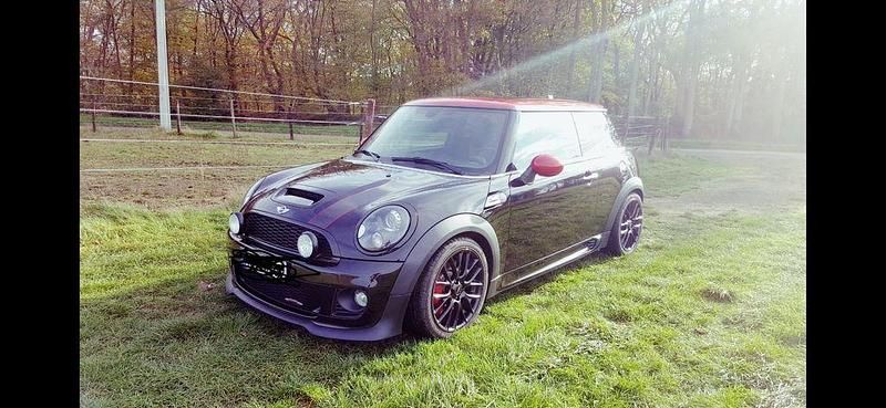 Gebraucht Mini John Cooper Works 211 PS (155 kW) 2013 Schwarz Kleinwagen