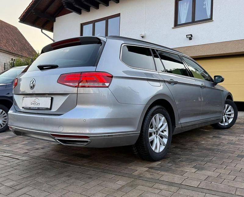Second-hand VW Passat 190 CP (139 kW) 2018 Argintiu Break