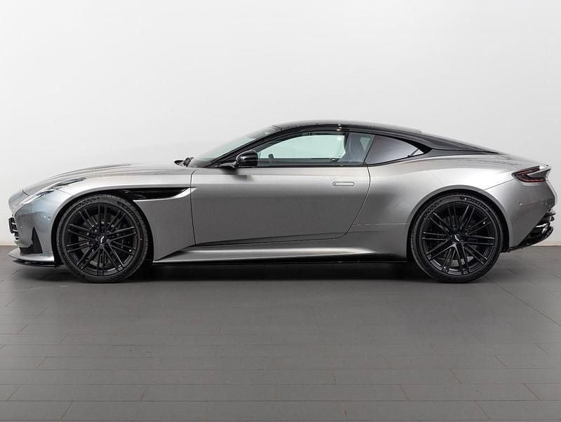 Gebraucht Aston Martin DB12 680 PS (500 kW) 2025 Silber