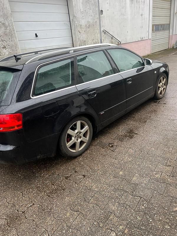 Gebraucht Audi A4 S-Line 140 PS (102 kW) 2004 Schwarz Kombi