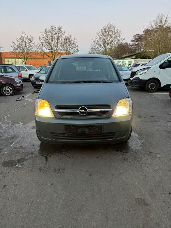 Blau Gebraucht 2005 Opel Meriva Van / Kleinbus | 1.850 € (Guter Preis) - Bild 1/4