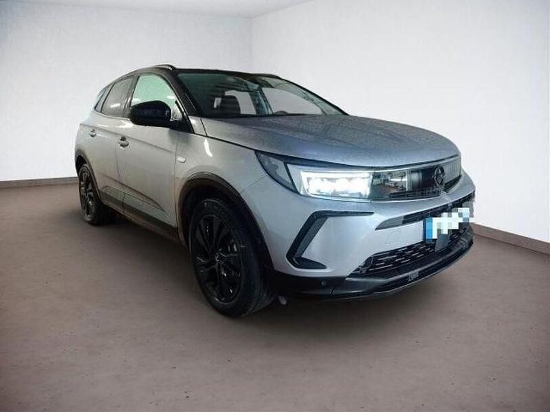 Gebraucht Opel Grandland X 224 PS (164 kW) 2024 Quarz silber SUV