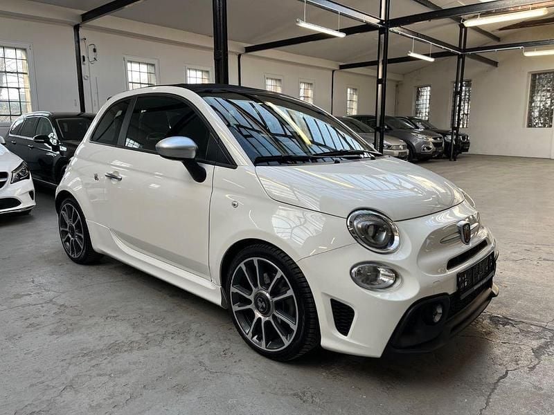 Gebraucht Abarth 595C Turismo 165 PS (121 kW) 2023 Weiß Cabrio