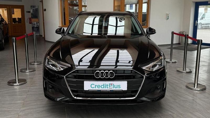 Gebraucht Audi A4 150 PS (110 kW) 2022 Schwarz Limousine