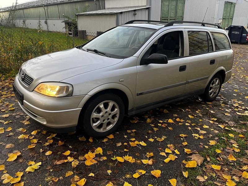 Silber Gebraucht 2001 Opel Astra Kombi | 600 € (Fairer Preis) - Bild 1/4