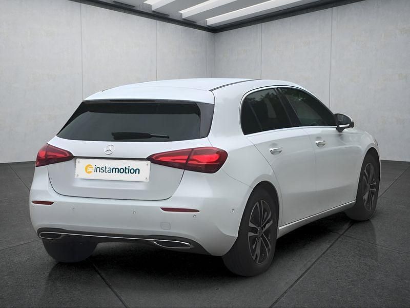 Gebraucht Mercedes A220 190 PS (139 kW) 2024 Weiß Limousine