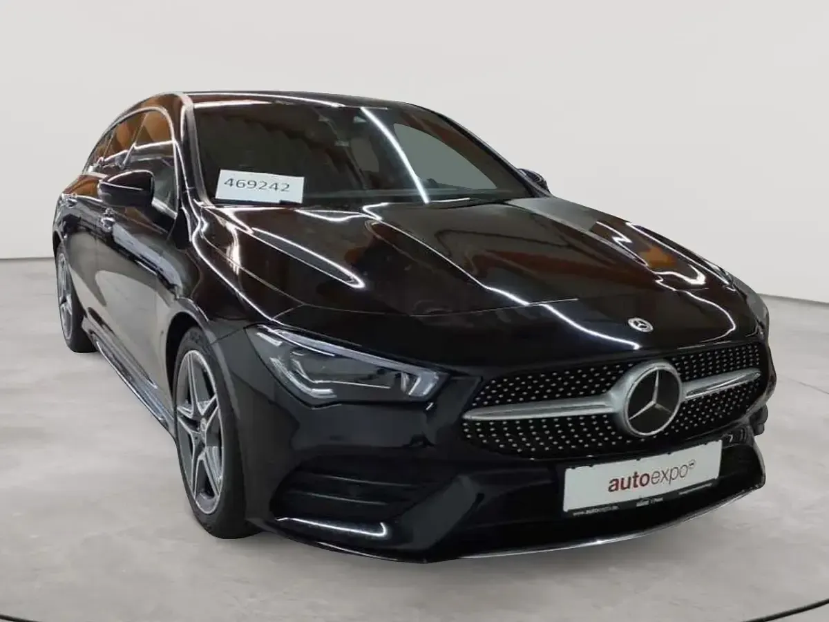 Gebraucht Mercedes CLA200 Shooting Brake AMG line 163 PS (119 kW) 2023 Kombi