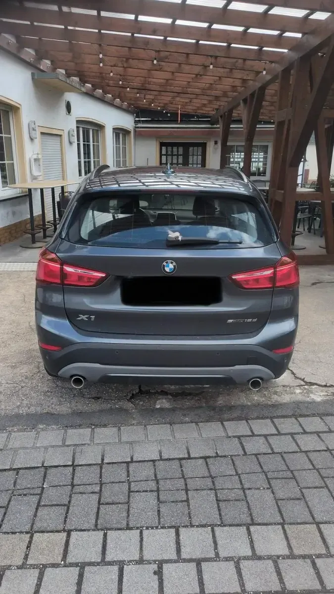 Second-hand BMW X1 150 CP (110 kW) 2018 Gri SUV