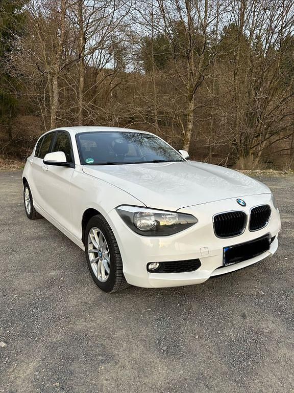 Gebraucht BMW 116 136 PS (100 kW) 2013 Weiß Kleinwagen
