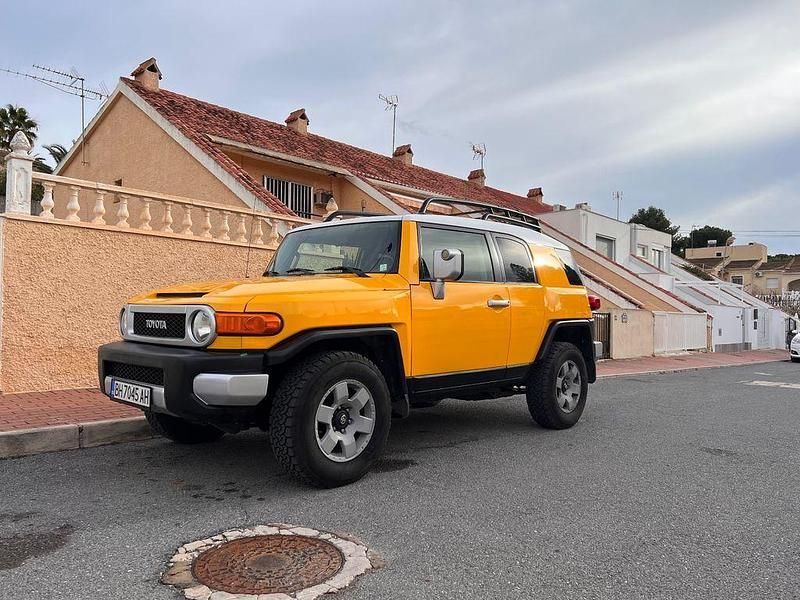 Gebraucht Toyota FJ Cruiser 242 PS (177 kW) 2007 Gelb SUV