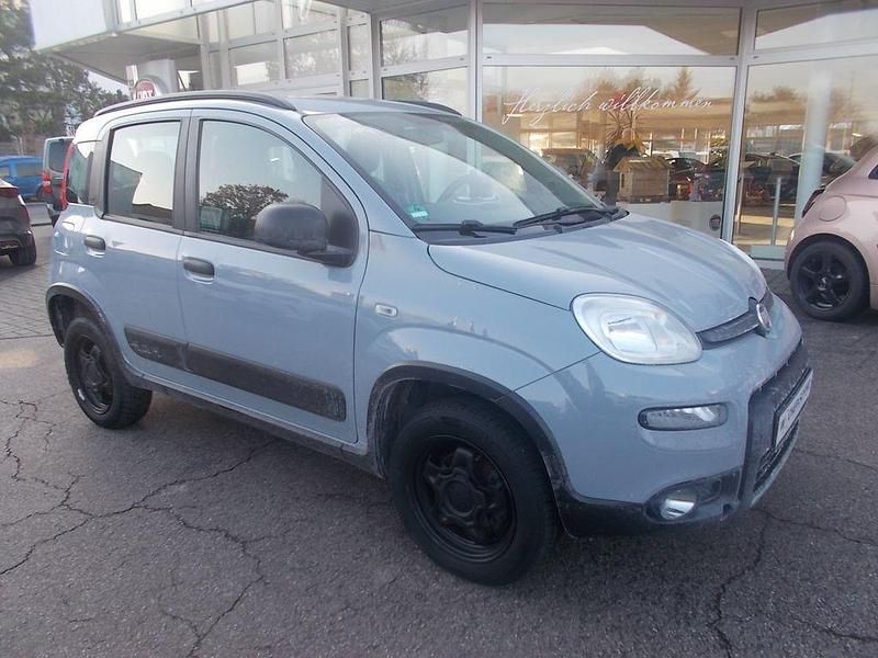 Gebraucht Fiat Panda 4x4 Wild 86 PS (63 kW) 2020 Grau Kleinwagen