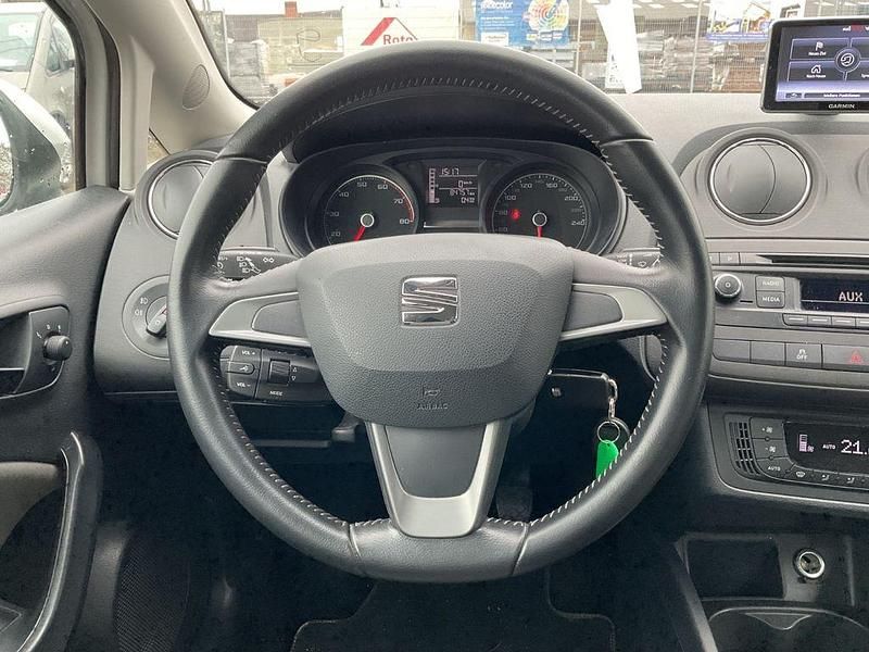 Gebraucht Seat Ibiza Sun 105 PS (77 kW) 2015 Weiß Limousine