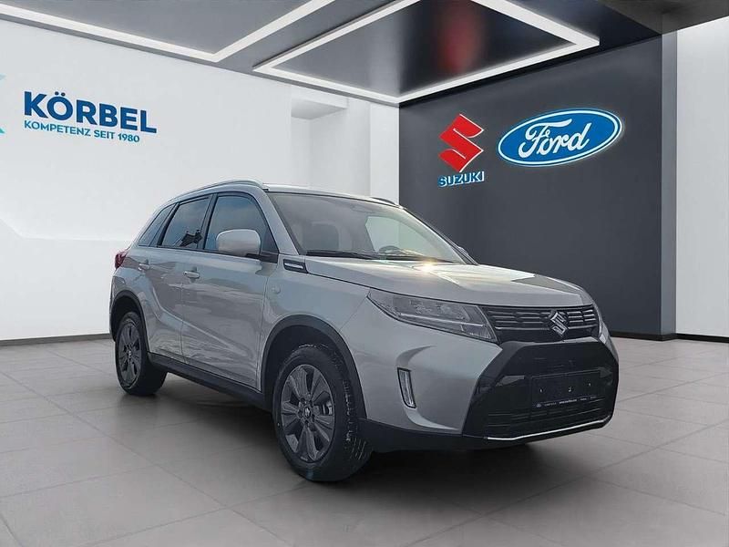Neu Suzuki Vitara Comfort 110 PS (80 kW) 2026 Silber SUV