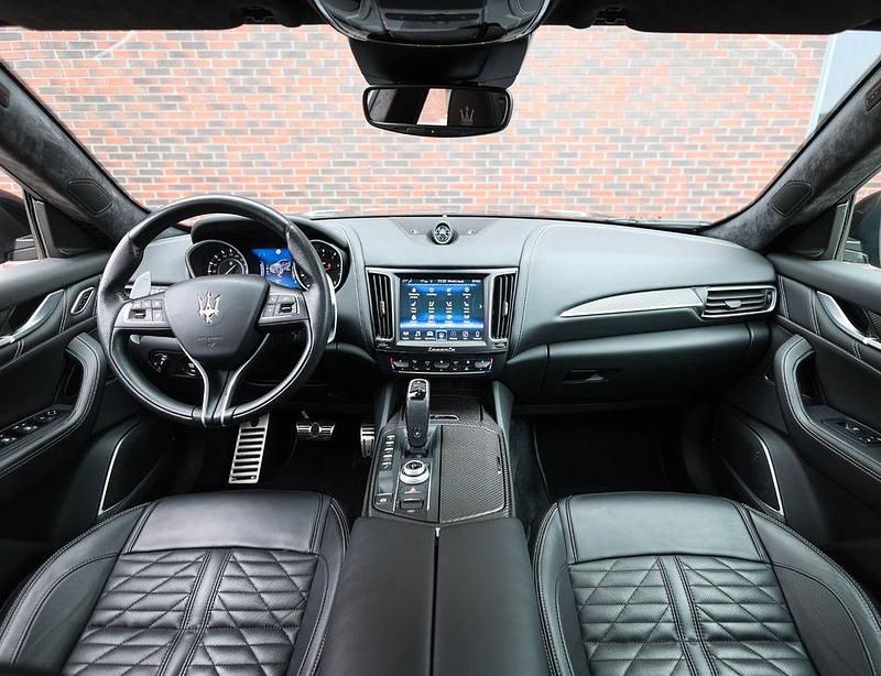 Gebraucht Maserati Levante 581 PS (427 kW) 2020 Grau SUV