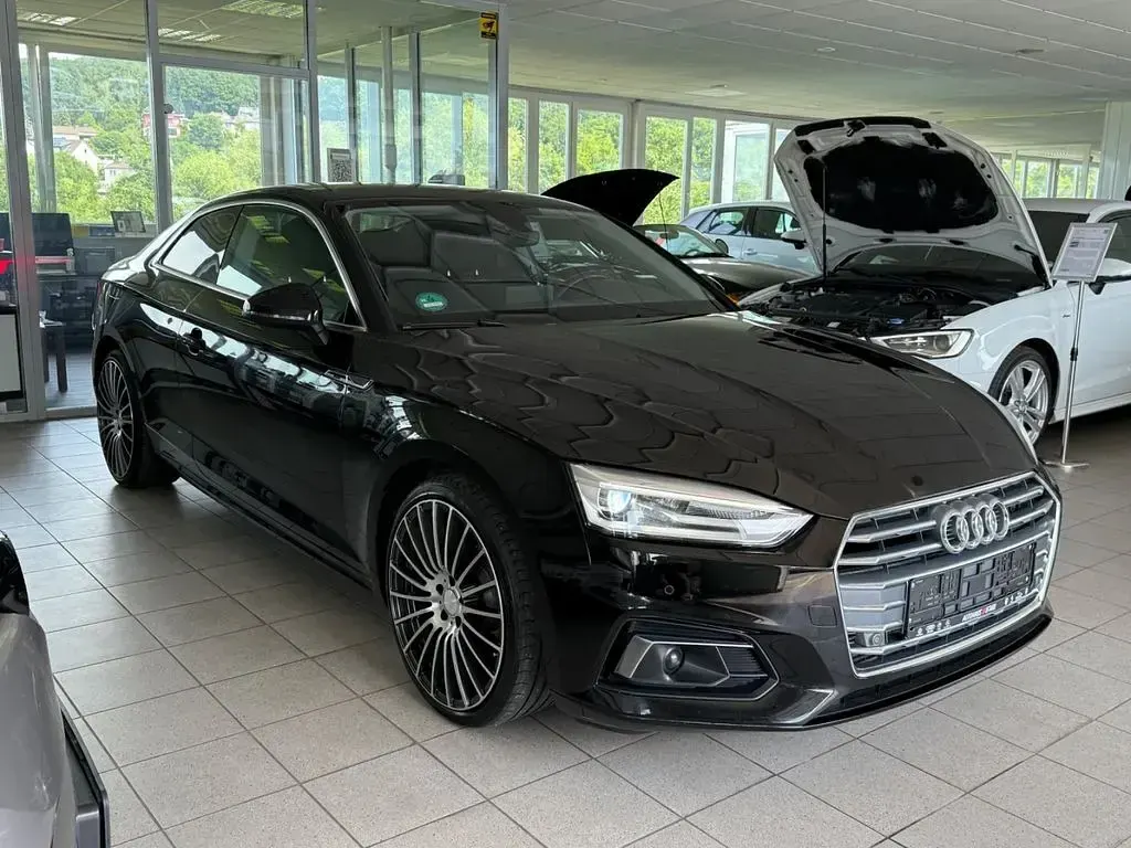 Gebraucht Audi A5 Sport 190 PS (139 kW) 2017 Schwarz Coupé