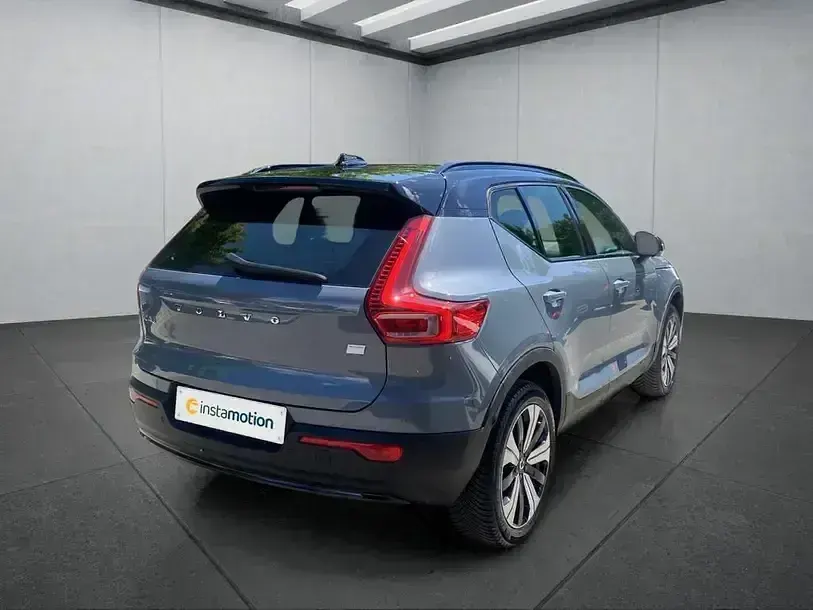 Gebraucht Volvo XC40 Core 169 kW (231 PS) 2023 Grau SUV
