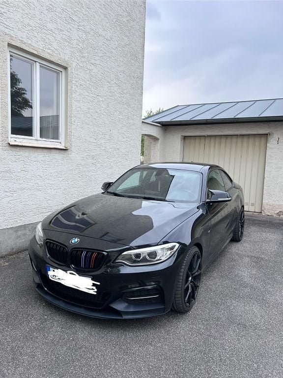 Schwarz Gebraucht 2013 BMW M235 M Performance Coupé | 19.299 € (Guter Preis) - Bild 1/4