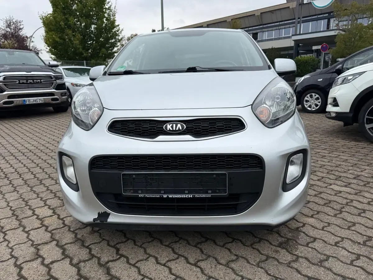 Gebraucht Kia Picanto DREAM-TEAM Edition 84 PS (61 kW) 2015 Silber Kleinwagen