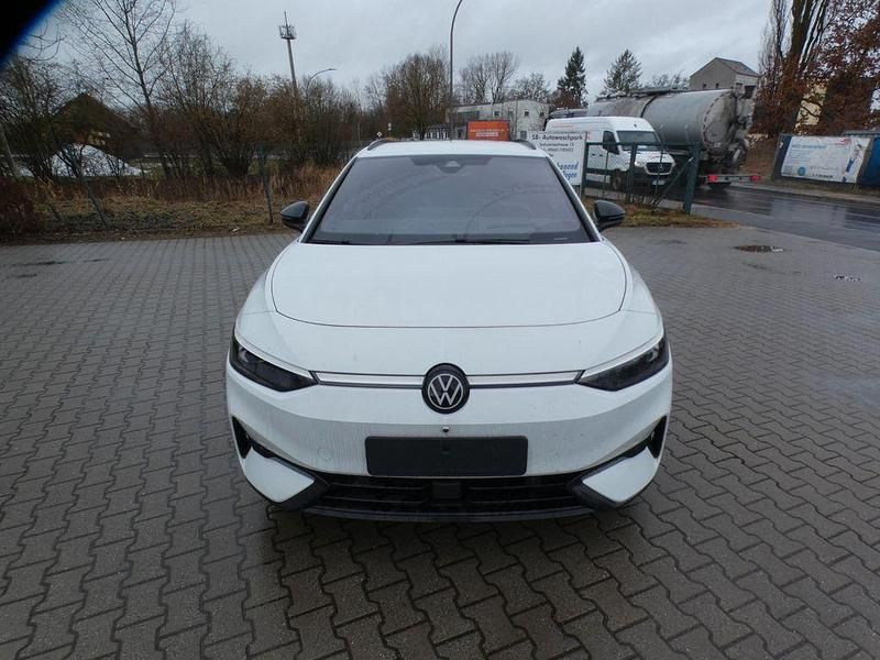 Gebraucht VW ID.7 Pro 210 kW (286 PS) 2024 Gletscherweiß metallic Kombi