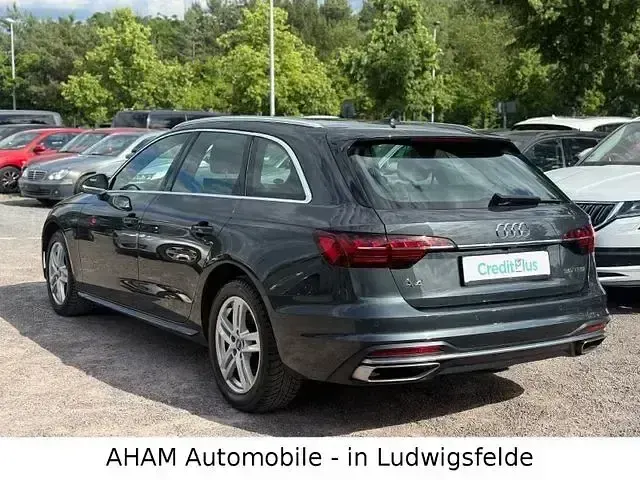 Gebraucht Audi A4 Ambiente 163 PS (119 kW) 2021 Grau Kombi