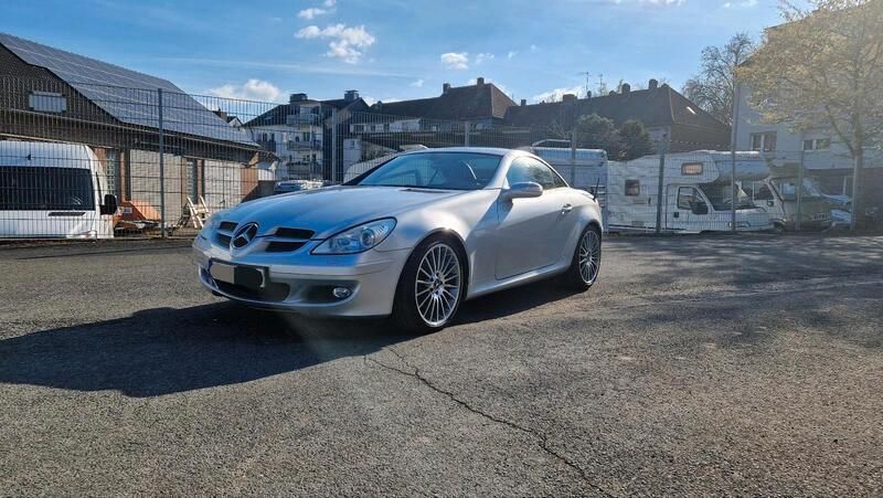 Silber Gebraucht 2006 Mercedes SLK280 Cabrio | 8.200 € (Superpreis) - Bild 1/4