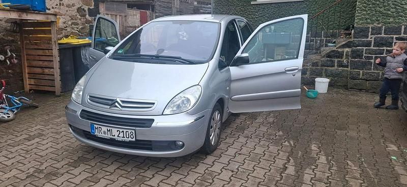 Gebraucht Citroën Xsara Picasso 116 PS (85 kW) 2009 Van / Kleinbus