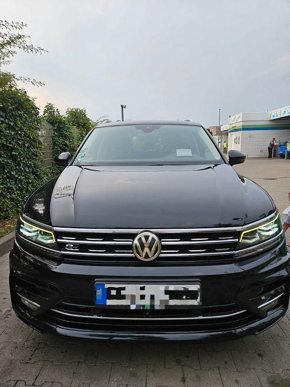 Gebraucht VW Tiguan Highline 190 PS (139 kW) 2017 Schwarz SUV