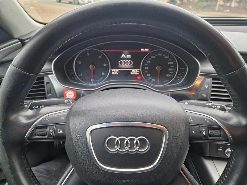 Gebraucht Audi A6 177 PS (130 kW) 2012 Schwarz Kombi