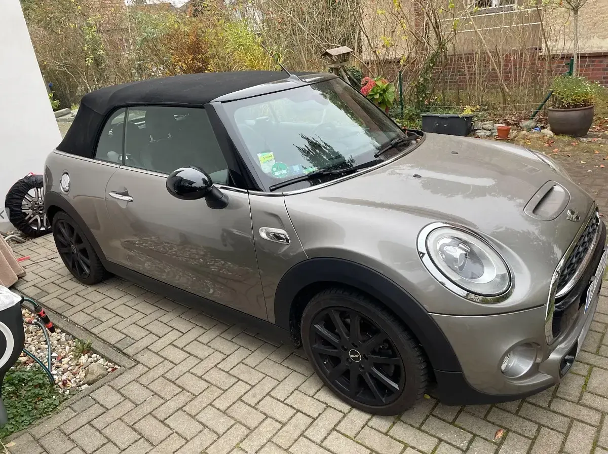 Gebraucht Mini Cooper S Cabriolet 192 PS (141 kW) 2016 Grau Cabrio