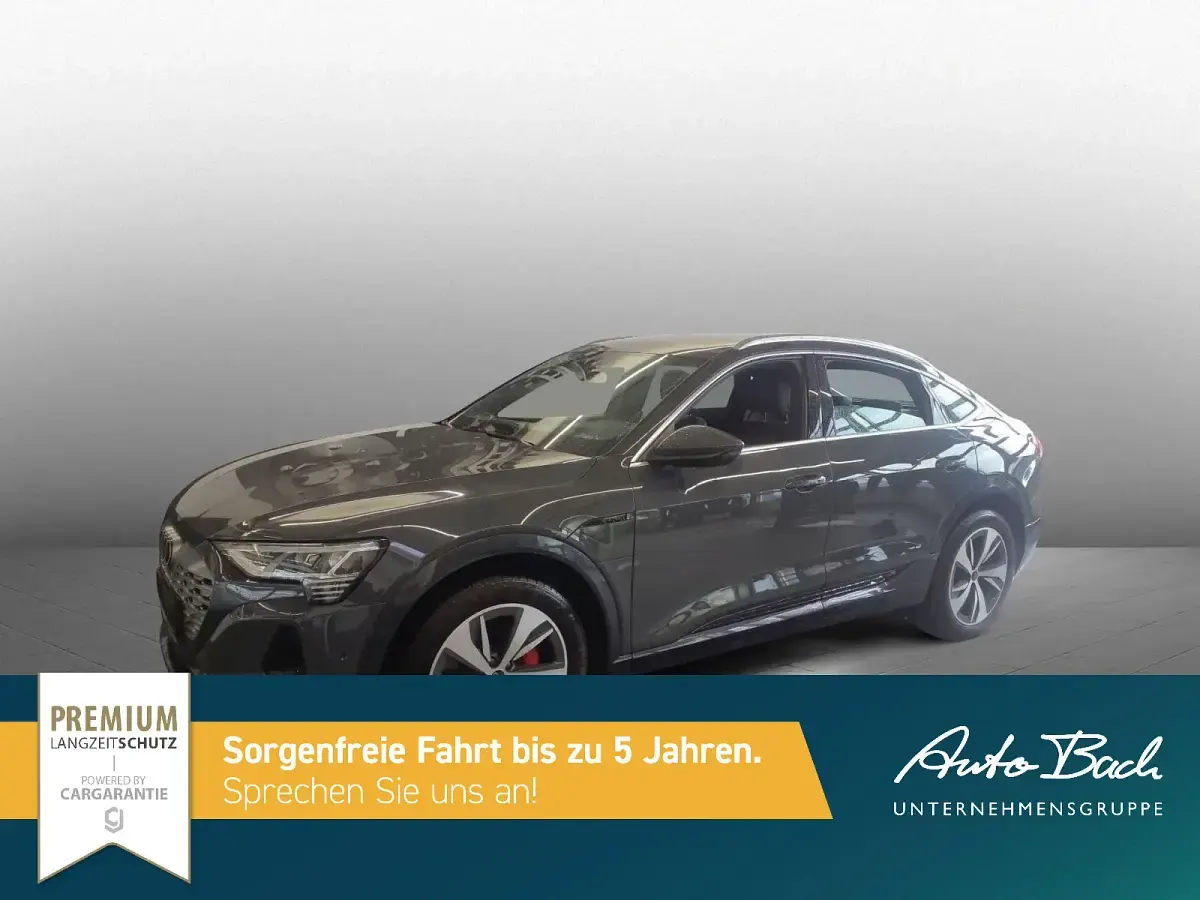 Używany Audi Q8 e-tron Advanced Plus 250 kW (340 KM) 2023 Szary SUV