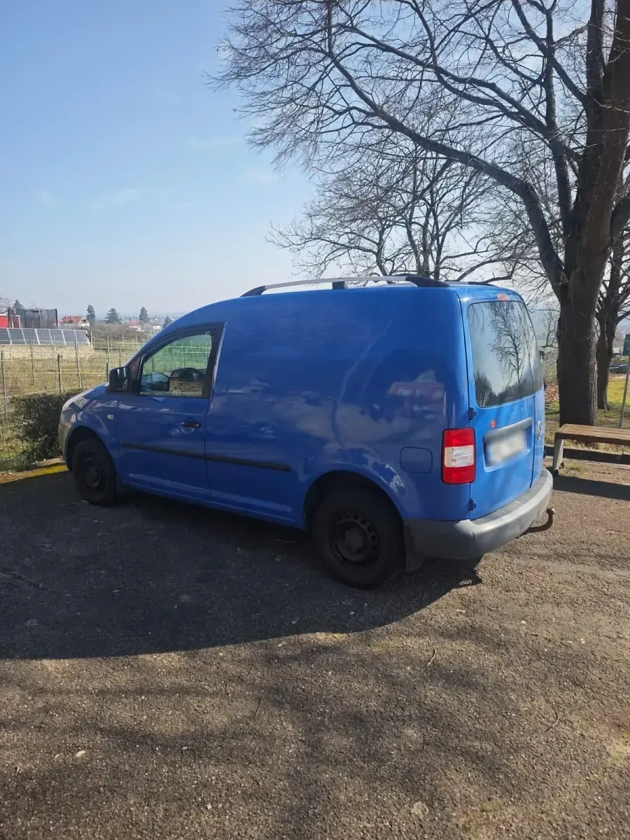 Gebraucht VW Caddy 85 PS (62 kW) 2009 Blau Van / Kleinbus