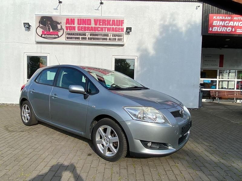 Gebraucht Toyota Auris Team 97 PS (71 kW) 2008 Grau Limousine