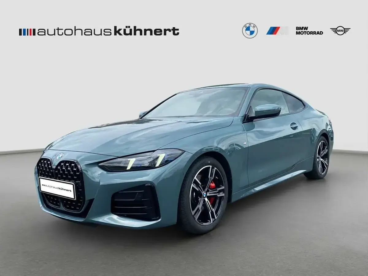 Gebraucht BMW 420 Coupé M Sport 184 PS (135 kW) 2025 Grün Coupé