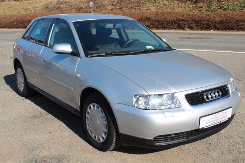 Gebraucht Audi A3 Ambition 102 PS (75 kW) 2001 Silber Limousine