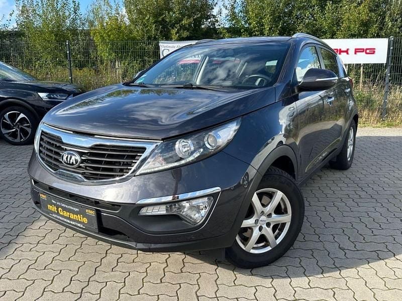 Grau Gebraucht 2013 Kia Sportage Spirit SUV | 8.200 € (Fairer Preis) - Bild 1/4