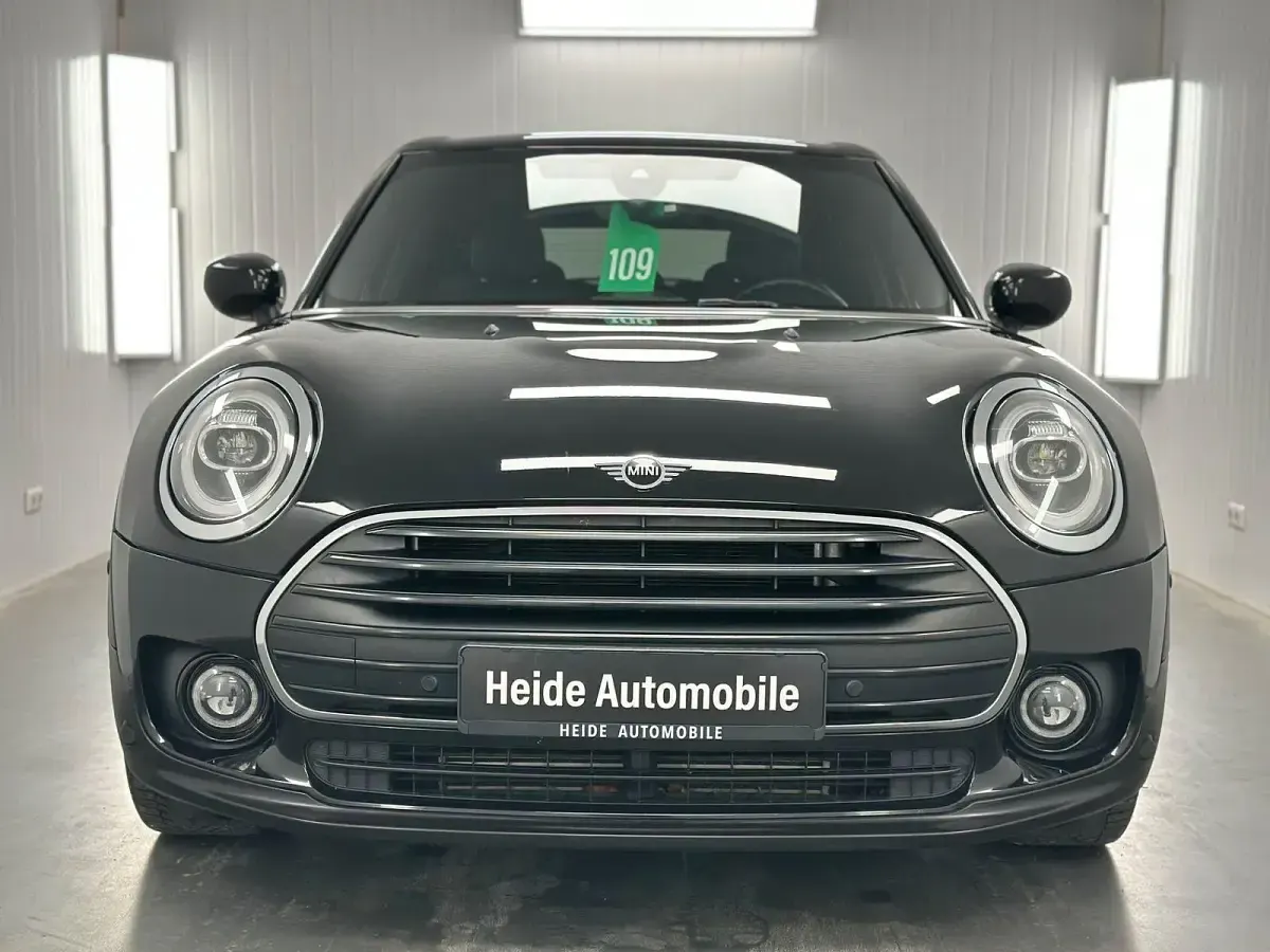 Gebraucht Mini Clubman Chili 102 PS (75 kW) 2020 Schwarz Kombi