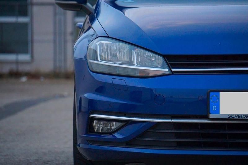 Gebraucht VW Golf VII Join 110 PS (80 kW) 2018 Blau Kombi
