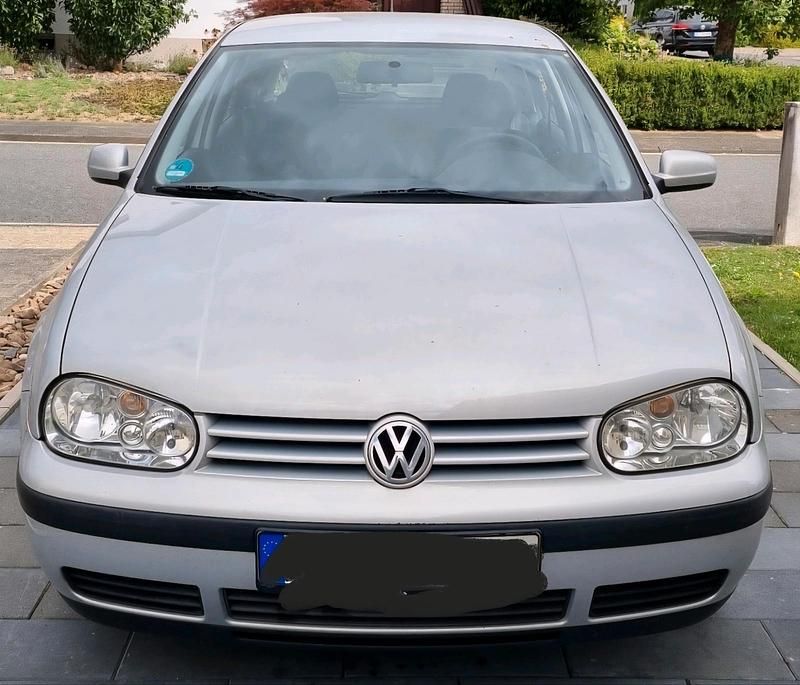 Grau Gebraucht 1998 VW Golf IV Kleinwagen | 1.100 € (Superpreis) - Bild 1/4