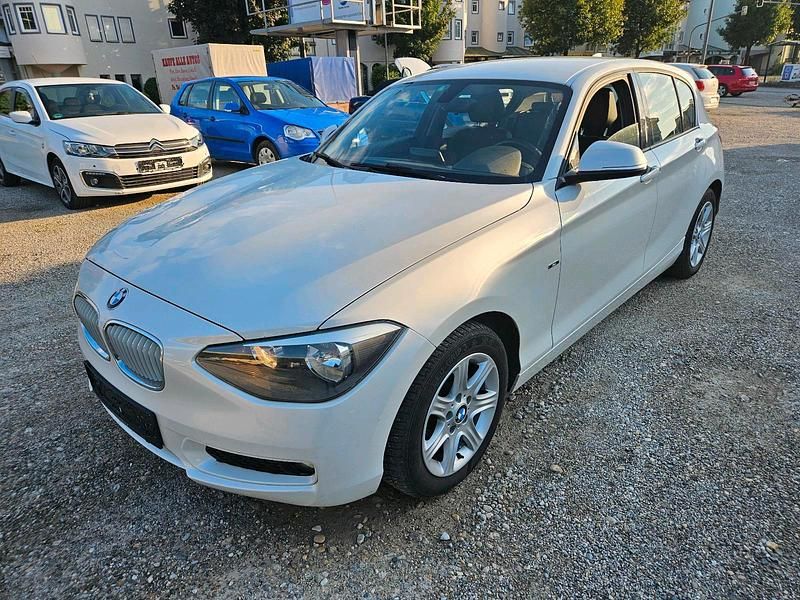 Gebraucht BMW 116 136 PS (100 kW) 2012 Weiß Kleinwagen