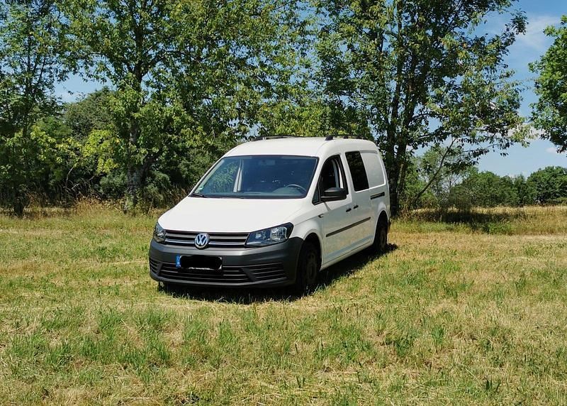 Weiß Gebraucht 2019 VW Caddy Maxi Van / Kleinbus | 22.150 € - Bild 1/4