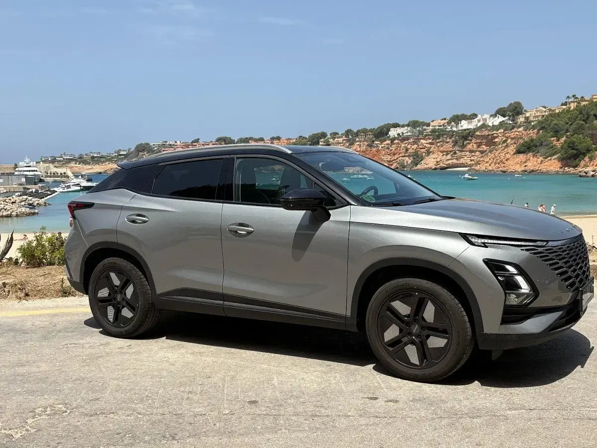 Gebraucht Omoda 5 145 PS (106 kW) 2025 Grau SUV