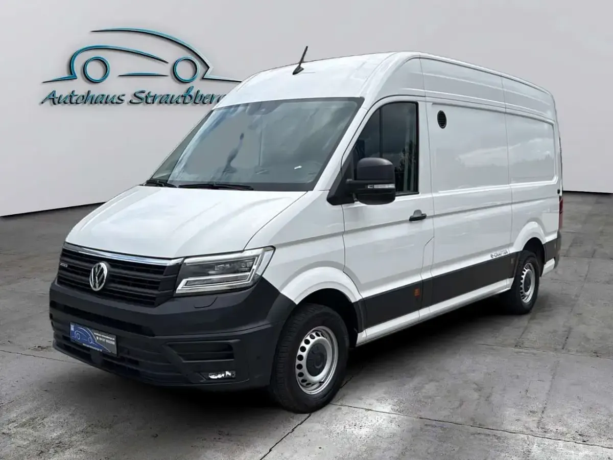 Gebraucht VW Crafter 136 PS (100 kW) 2022 Candyweiss Van
