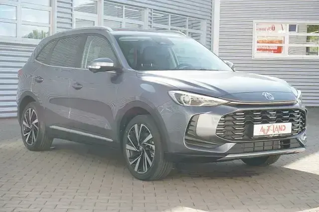 Neu MG ZS Luxury 197 PS (144 kW) 2026 Silber SUV