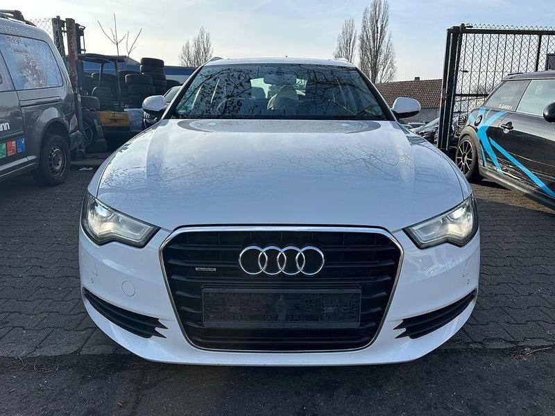 Usado Audi A6 Performance 245 HP (180 kW) 2014 Branco Carrinha