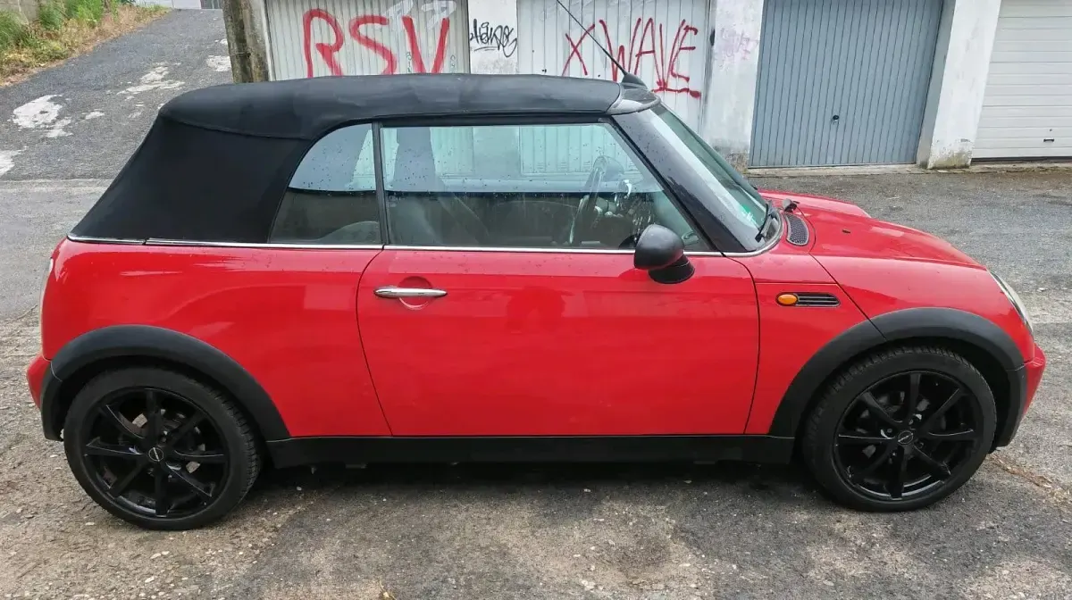 Gebraucht Mini One Cabriolet 90 PS (66 kW) 2007 Rot Cabrio